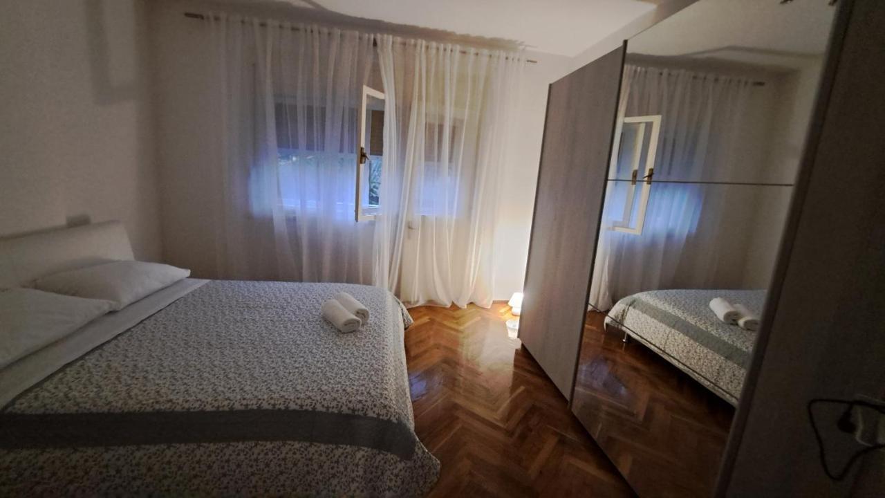Apartman Petra 8 시베니크 외부 사진