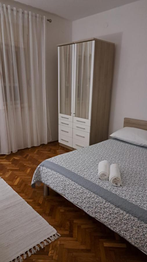 Apartman Petra 8 시베니크 외부 사진