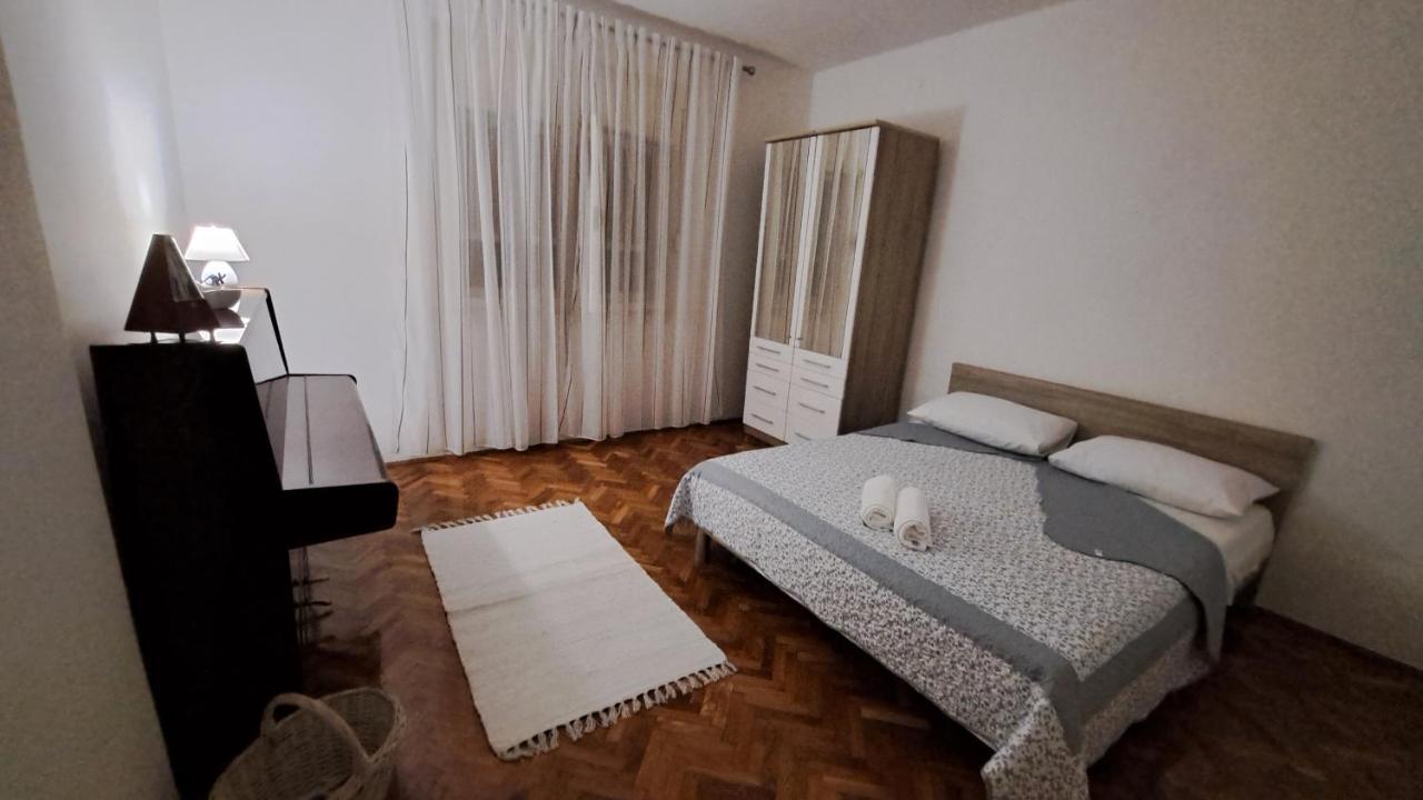Apartman Petra 8 시베니크 외부 사진